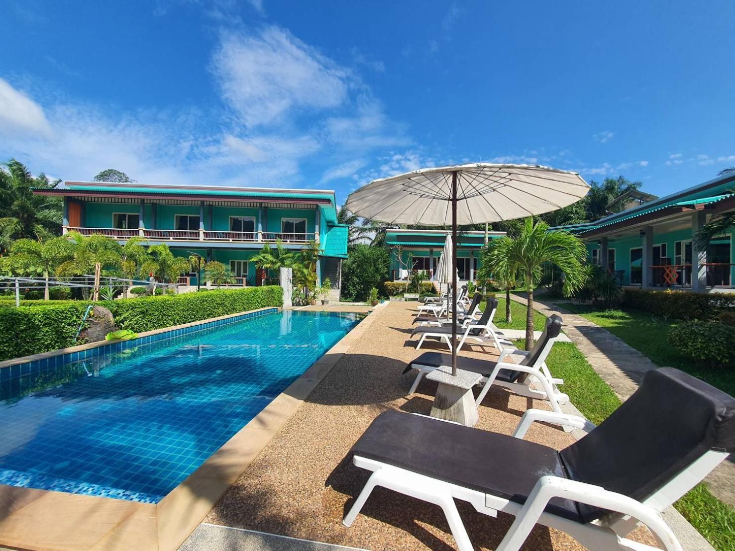Tum Mai Kaew Lanta