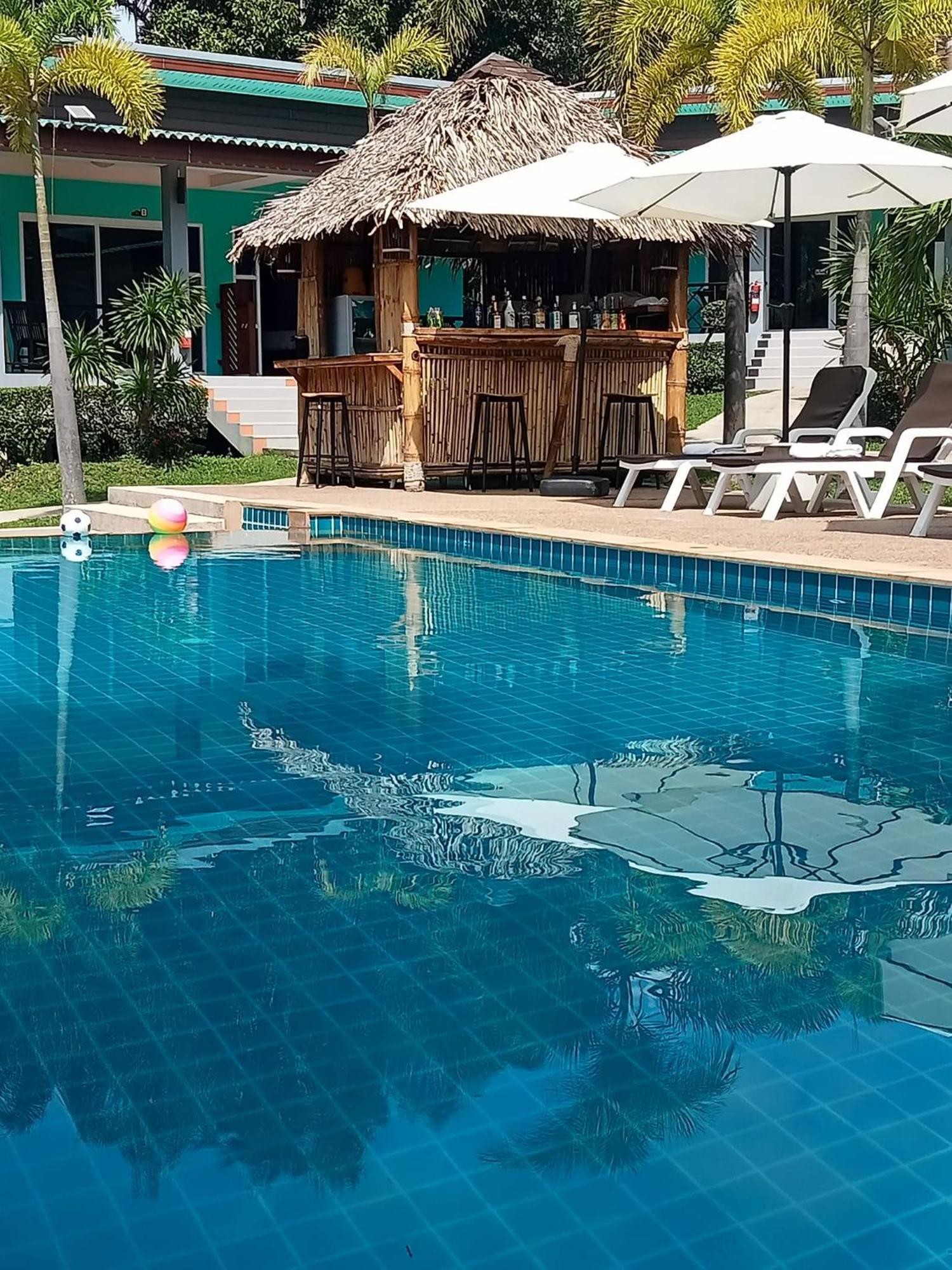 Tum Mai Kaew Lanta Resort 3*